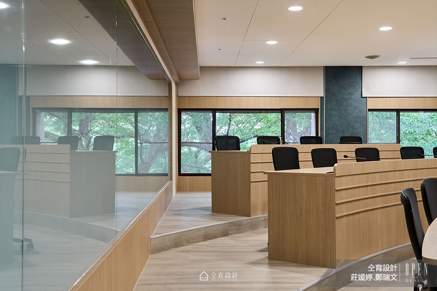 【仝育設計 莊媛婷、鄭瑞文】現代元素翻轉校園老教室 打造明亮舒適學習新場域 - 設計師專訪 3